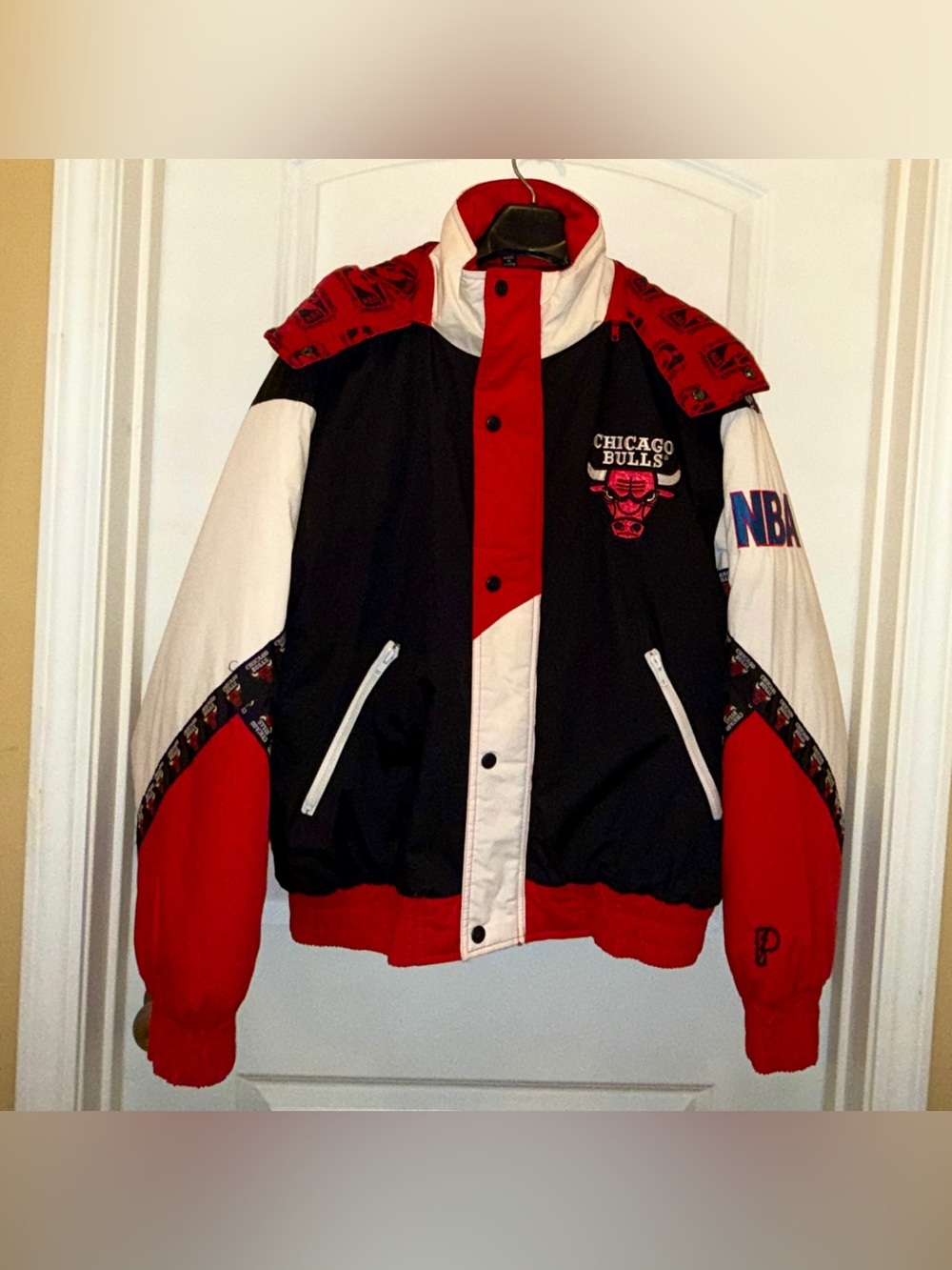 1990 Chicago Bulls Jacket Officially Licensed NBA Pro Player by Daniel Young Lrg